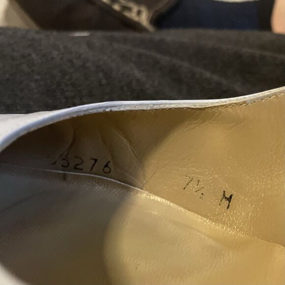 Stuart Weitzman Womens Vinnie ? Slingback Heels US 7.5 B Baby Blue Leather EUC - Picture 6 of 6